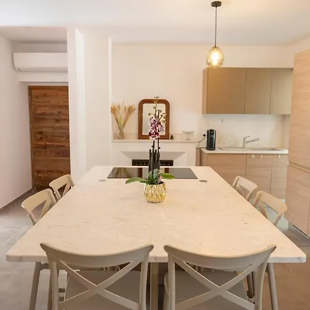 Prázdninový dům Noscia Nivaledda - Stone House, With Pool