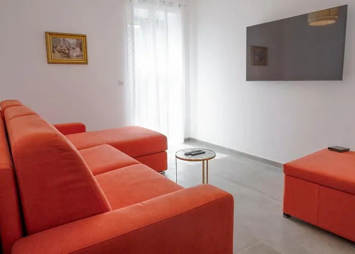 Noscia Nivaledda - Stone House, With Pool