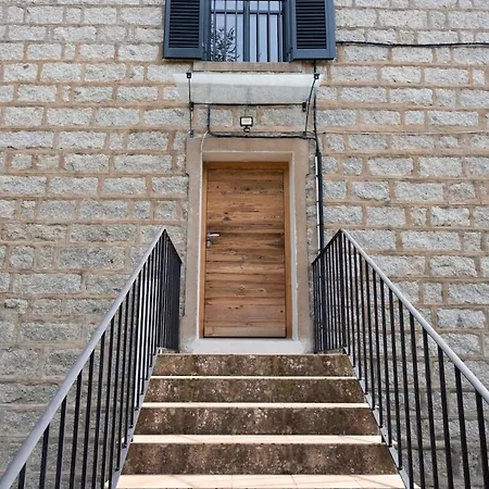 Noscia Nivaledda - Stone House, With Pool Casa vacanze *